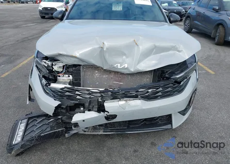 2025 Kia K5 Gt-Line z USA, uszkodzony, nr VIN KNAG64J73S5283903